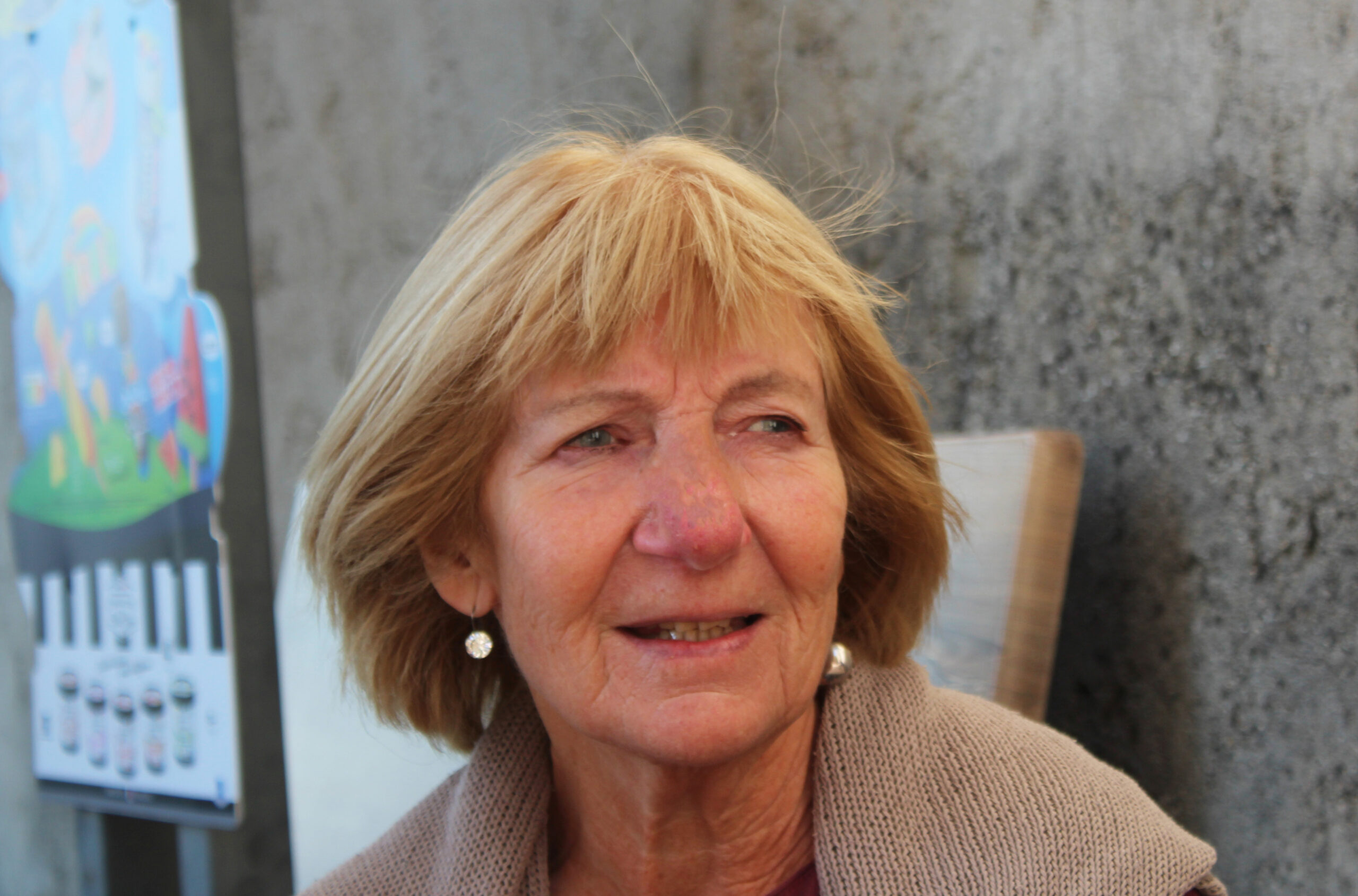 astrid schmeda, autor, contra-bass, verlag